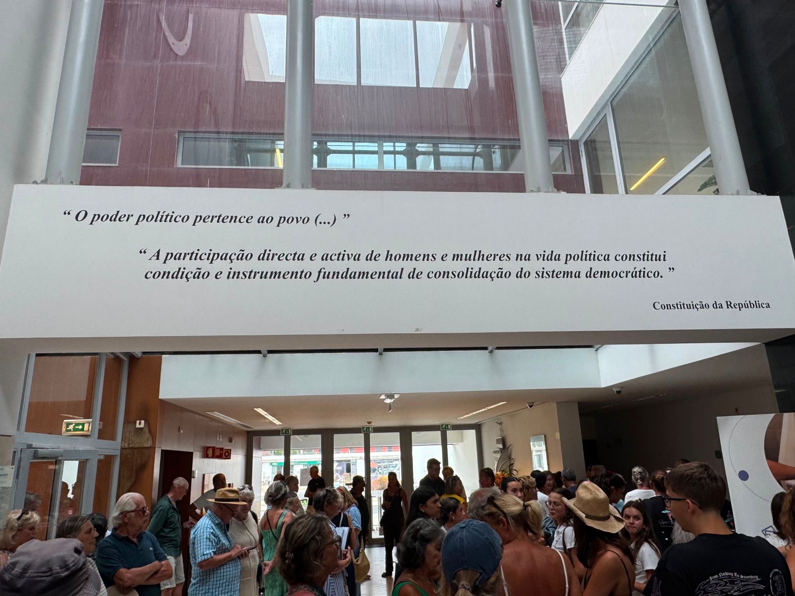 Members of the public inside Câmara Municipal de Lagos ahead of the Municipal Council meeting.